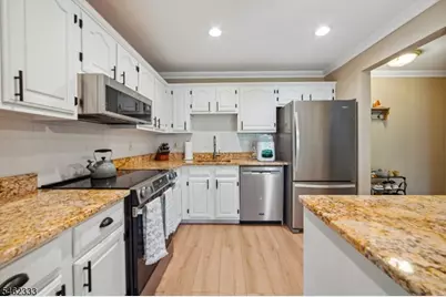 275 Potomac Dr, Bernards Township, NJ 07920 - Photo 2