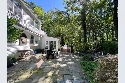 463 Laurel Ln, Kinnelon, NJ 07405 - Photo 10