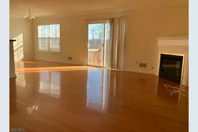 13 Kristen Ct, Hardyston Township, NJ 07419 - Photo 2