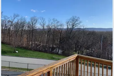 13 Kristen Ct, Hardyston Township, NJ 07419 - Photo 8