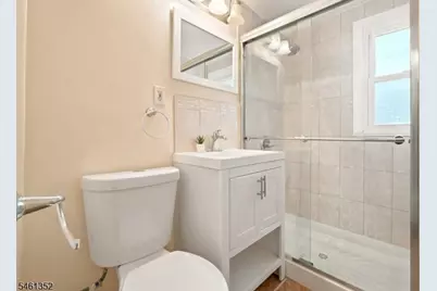 50 Heather Ln, Roselle, NJ 07203 - Photo 16