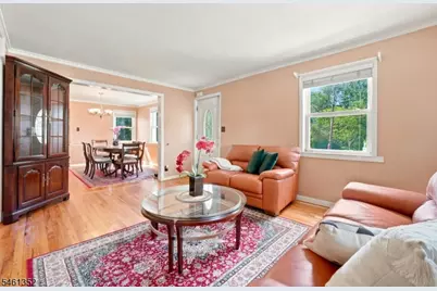 50 Heather Ln, Roselle, NJ 07203 - Photo 6