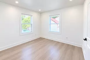 49 E Buckingham Ave, Mount Ephraim Boro, NJ 08059 - Photo 6