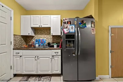 39 Richmond Ave, Paterson, NJ 07502 - Photo 26
