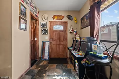 39 Richmond Ave, Paterson, NJ 07502 - Photo 4
