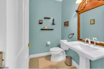 5 Carpenter Pl, Sparta Township, NJ 07871 - Photo 10