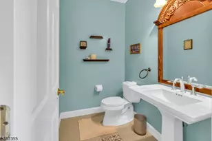 5 Carpenter Pl, Sparta Township, NJ 07871 - Photo 10