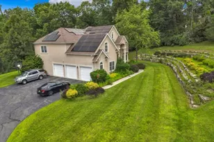 5 Carpenter Pl, Sparta Township, NJ 07871 - Photo 2