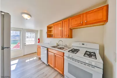36B Bennett St #36B, Phillipsburg, NJ 08865 - Photo 8