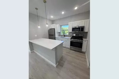 132 E Holsman St, Paterson, NJ 07522 - Photo 8