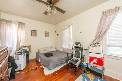 117 Grace St, Roselle, NJ 07203 - Photo 10