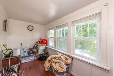 117 Grace St, Roselle, NJ 07203 - Photo 6