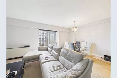 10 N Wood Ave #407, Linden, NJ 07036 - Photo 2