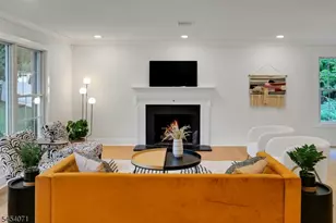 9 Crestview Ct, Montclair, NJ 07042 - Photo 8