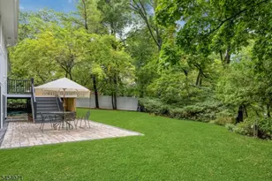 9 Crestview Ct, Montclair, NJ 07042 - Photo 38