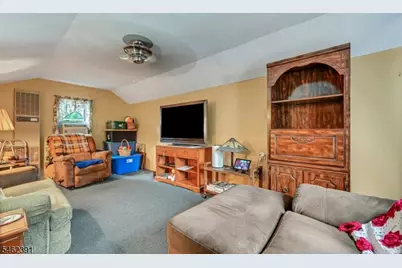 40 Wanaque Ave, Wanaque, NJ 07420 - Photo 12