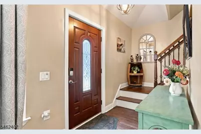 7 Vincent Pl, Hawthorne, NJ 07506 - Photo 8