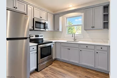 322 Richard Mine Rd #4, Rockaway Township, NJ 07885 - Photo 14