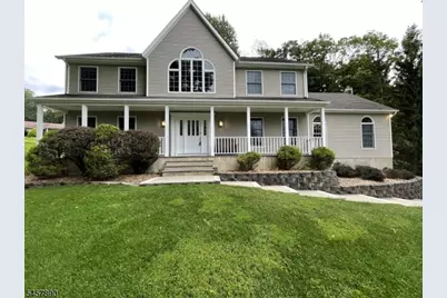 2 Echo Ln, Randolph Township, NJ 07869 - Photo 1