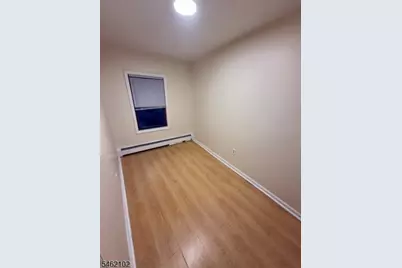 15 Hensler St, Newark, NJ 07105 - Photo 28