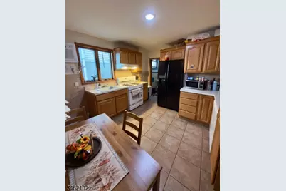 15 Hensler St, Newark, NJ 07105 - Photo 4