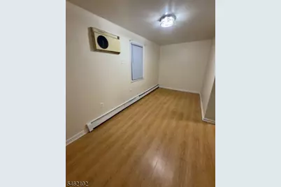 15 Hensler St, Newark, NJ 07105 - Photo 24