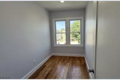 41 Knapp Ave #2, Clifton, NJ 07011 - Photo 2