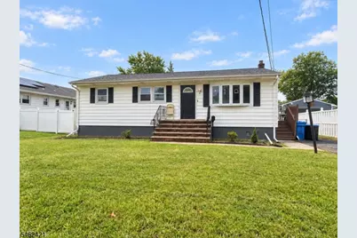 125 Rock Ln, Middlesex, NJ 08846 - Photo 1
