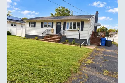 125 Rock Ln, Middlesex, NJ 08846 - Photo 2