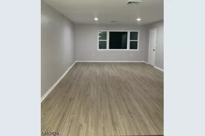 566 2nd Ave, Elizabeth, NJ 07202 - Photo 2