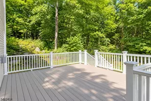 14 Hidden Valley Dr, Vernon Twp., NJ 07462 - Photo 12