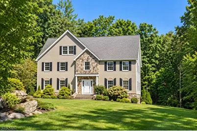 14 Hidden Valley Dr, Vernon Twp., NJ 07462 - Photo 2