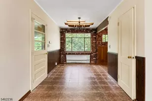 77 Independence Dr, Roselle, NJ 07203 - Photo 10