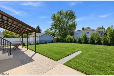 508 2nd St, Carlstadt, NJ 07072 - Photo 18