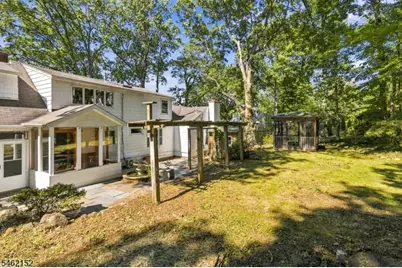 51 Valley View Ter, Wayne, NJ 07470 - Photo 28