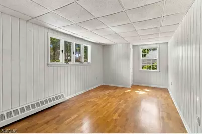 51 Valley View Ter, Wayne, NJ 07470 - Photo 22