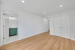 39 Woodcrest Rd, Parsippany, NJ 07005 - Photo 20