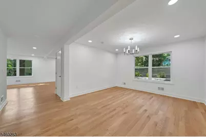 39 Woodcrest Rd, Parsippany, NJ 07005 - Photo 18