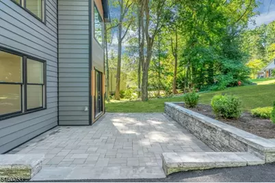 39 Woodcrest Rd, Parsippany, NJ 07005 - Photo 4