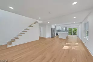 39 Woodcrest Rd, Parsippany, NJ 07005 - Photo 8