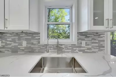 39 Woodcrest Rd, Parsippany, NJ 07005 - Photo 14