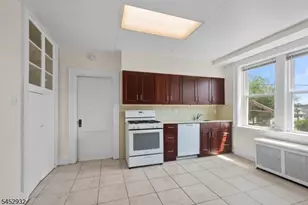 60-62 Elmwood Ave, Montclair, NJ 07042 - Photo 6