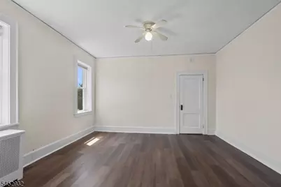 60-62 Elmwood Ave #3, Montclair, NJ 07042 - Photo 4