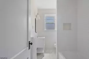60-62 Elmwood Ave, Montclair, NJ 07042 - Photo 10