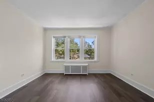 60-62 Elmwood Ave, Montclair, NJ 07042 - Photo 8
