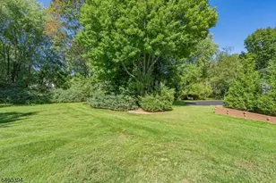 111 Carriage Hill Way, Branchburg Township, NJ 08853 - Photo 42