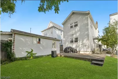 54 Henderson St, Paterson, NJ 07501 - Photo 16