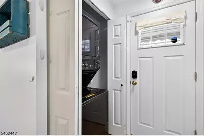 36 Park Ave, Wanaque, NJ 07420 - Photo 10