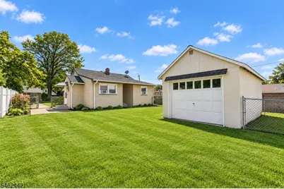 36 Park Ave, Wanaque, NJ 07420 - Photo 16