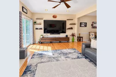 61 Jillian Blvd, Parsippany, NJ 07054 - Photo 6